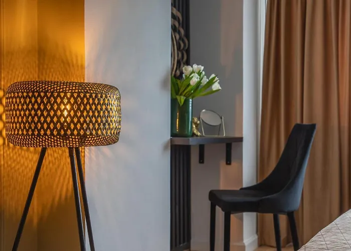 Vakantiehuis Designer Flat For 4, Heart Of Bucharest, Kitchen